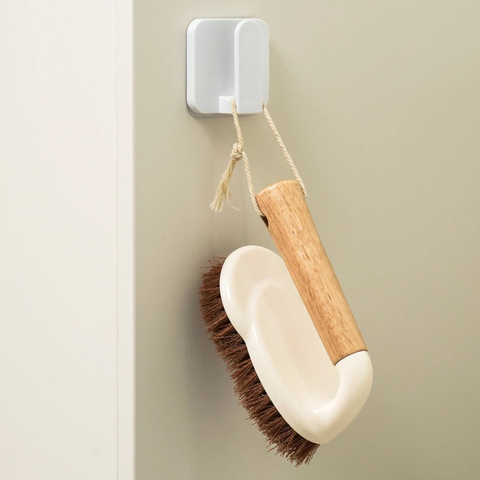 [DAISO] No Drilling Adhesive 1-hook hanger 2ea (Hold Up to 1kg)
