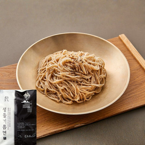 [Yun Seoul] Kim Doyun Chef's  Fresh Perilla Oil Mix Buckwheat Noodle 159g