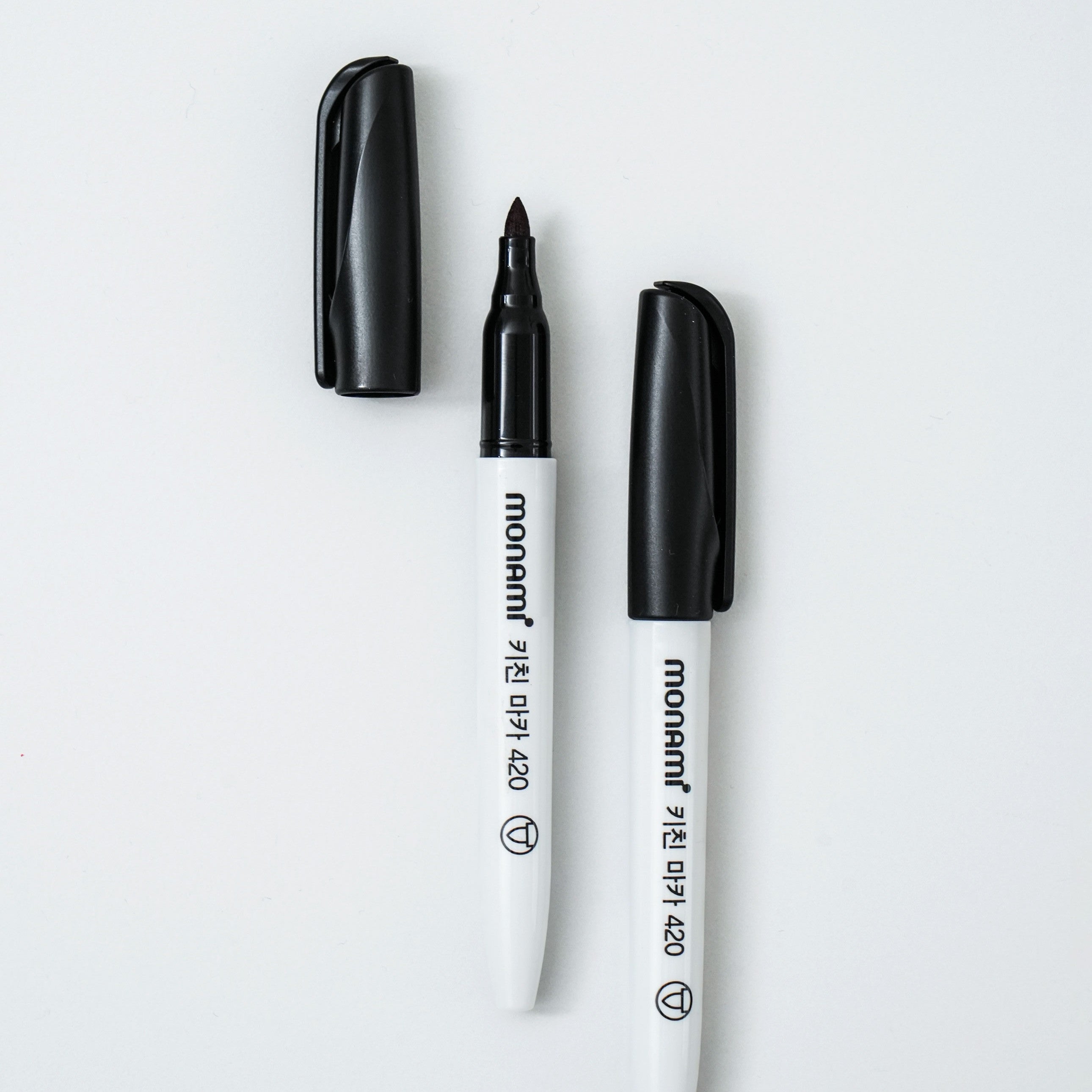 [Daiso] Monami Marker Pen 420 (Black)
