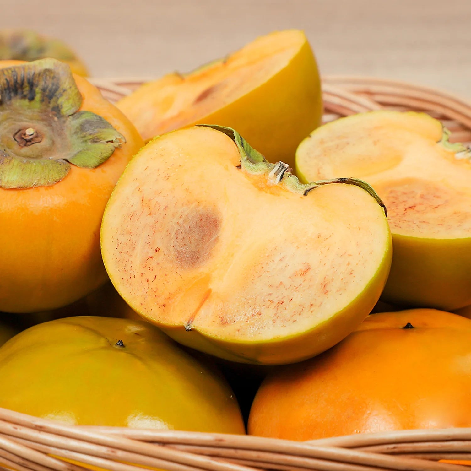 [Seasonal Fruit] Korean Persimmon 4ea