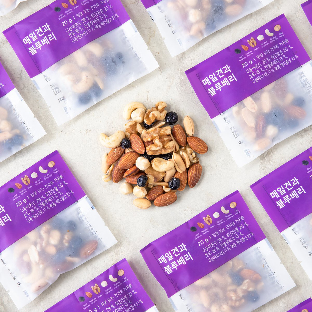 韓國食品-[Emart] Daily Nut and Blueberry 20g