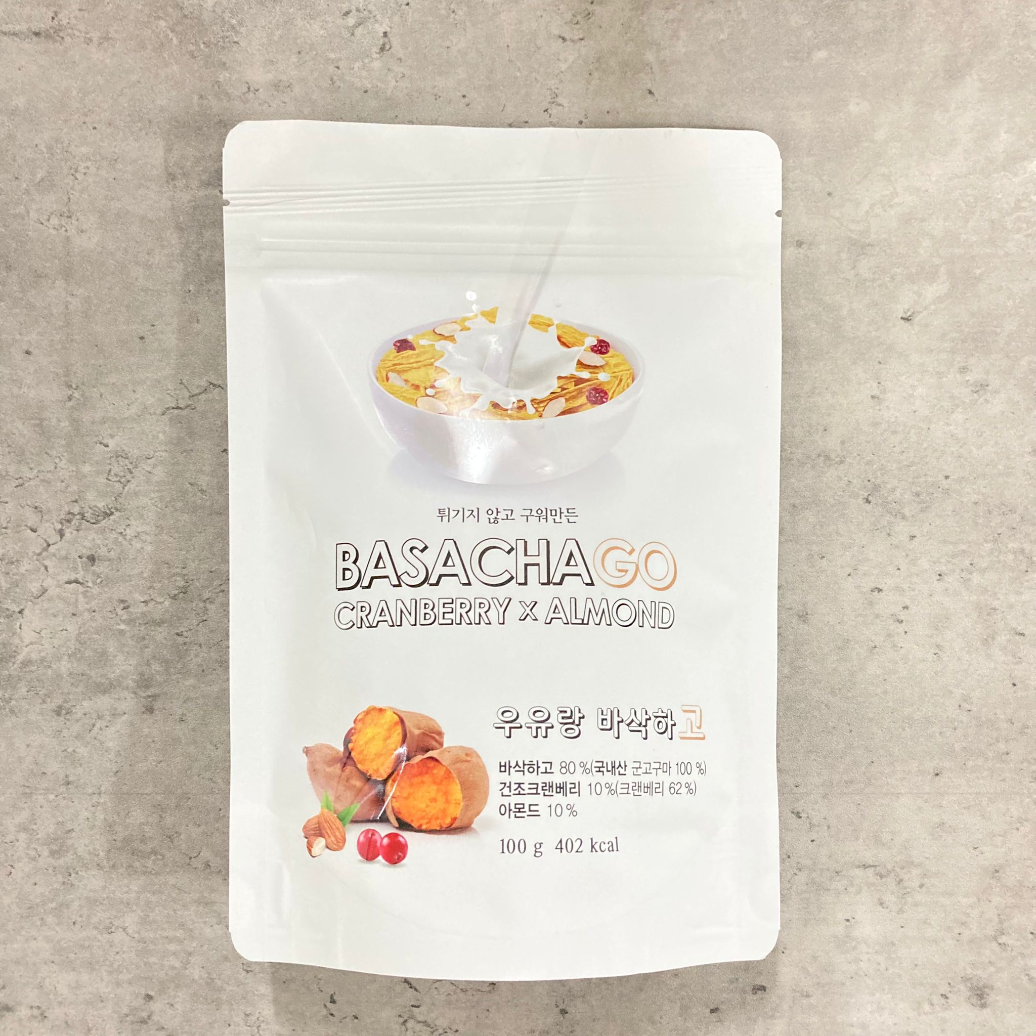韓國食品-[더모어푸드] 바삭하고 (크랜베리+아몬드) 100g