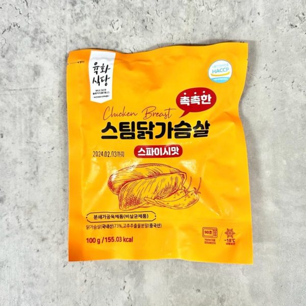韓國食品-[Yukhwasikdan] 蒸雞胸肉 (辣味) 100g
